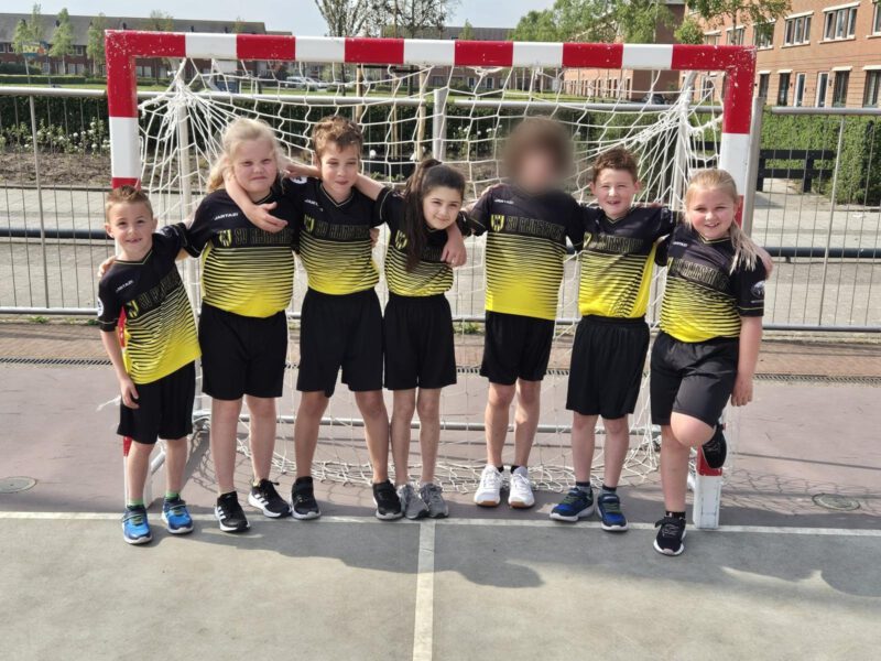 Het eerste toernooi van onze F-jes.
